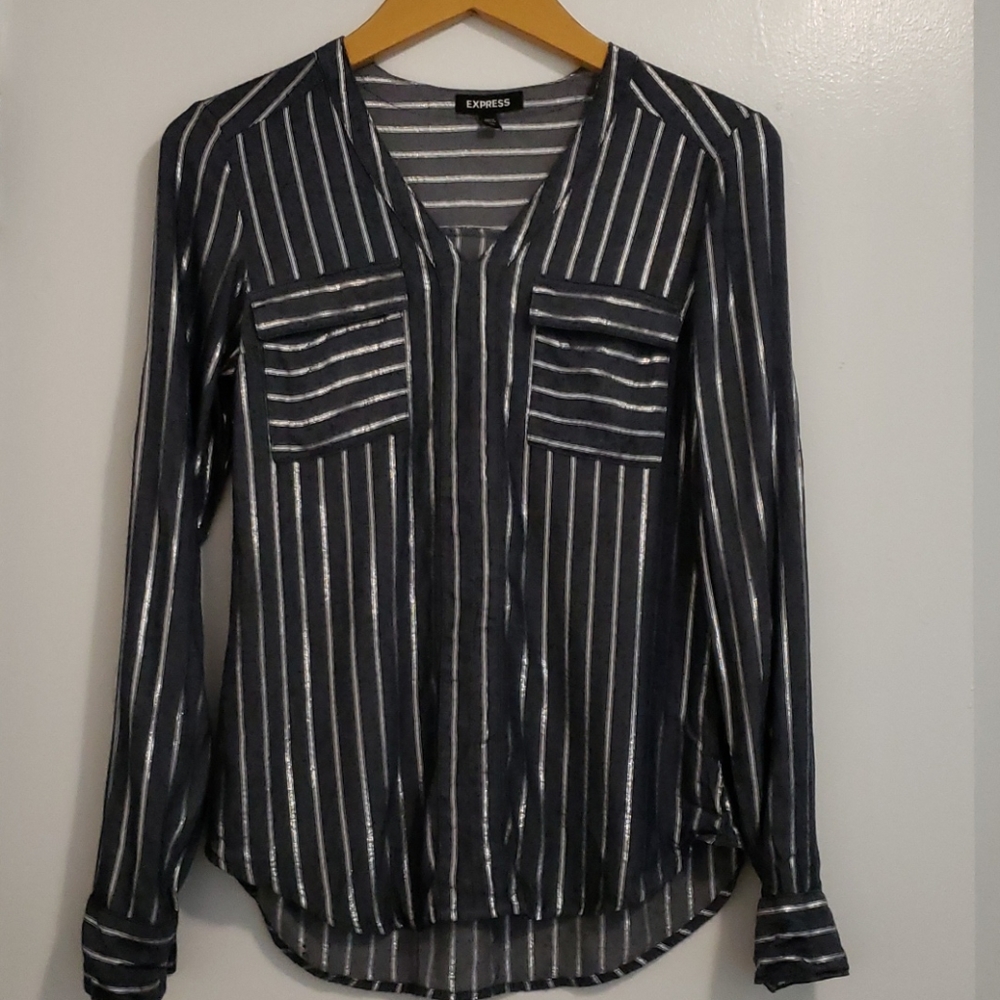 Express Gray & Silver V-Neck Blouse S: XS